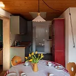 Bodensee Apartments, Sauna, Walks, Free Parking, Self Checkin, Nature Reserve, Restaurants Nearby *