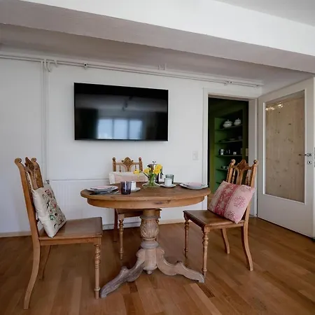 Bodensee Lakeside Retreat: Sauna, Nature, And Self-check-in