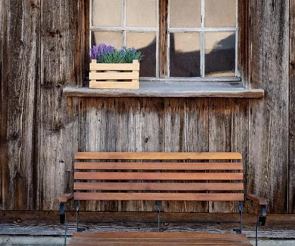 Apartment Bodensee Lakeside Retreat: Sauna, Nature, And Self-check-in