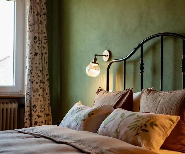 Apartment Bodensee Lakeside Retreat: Sauna, Nature, And Self-check-in *